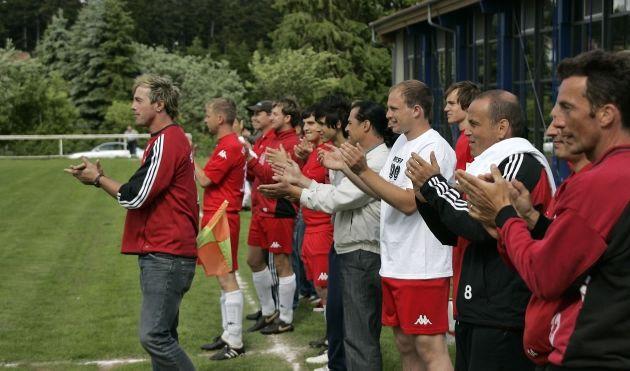 Klatschen nach dem Gewinn der Meisterschaft